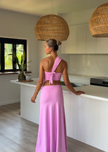 Load image into Gallery viewer, Bell Top