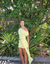 Load image into Gallery viewer, Elara top
